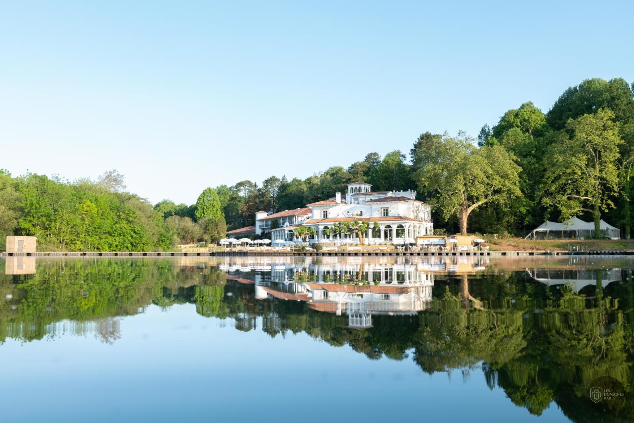 Brindos Lac et Château — séminaire d'entreprise Pyrénées-Atlantiques (64)